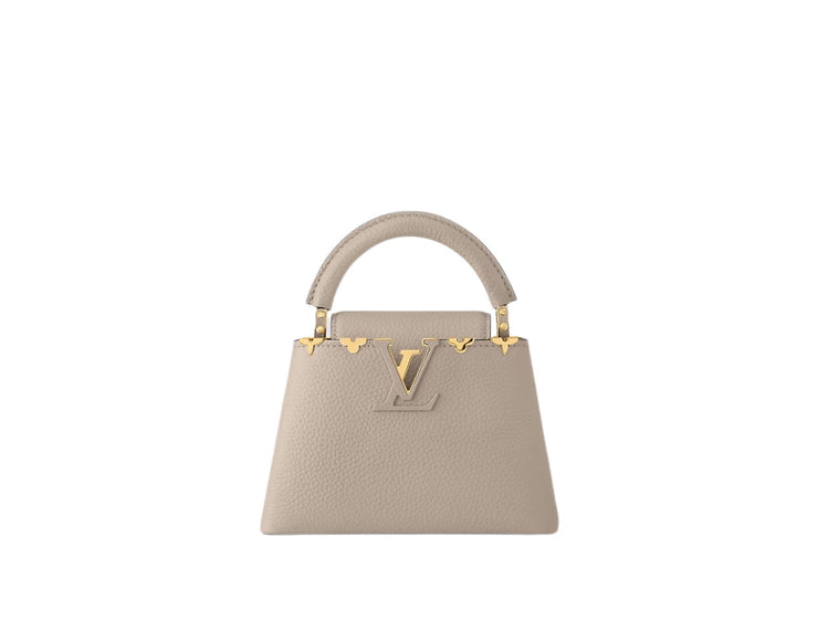 M24567
Borsa Capucines Mini