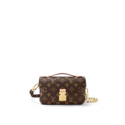 M46595 Pochette Métis East West